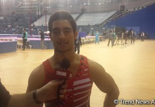 Türkiyəli idmançı: Bakıdakı Milli Gimnastika Arenasında ab-hava təkrarsızdır