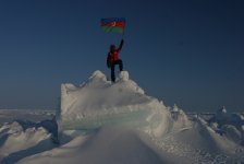 Исрафил Ашурлы расскажет о покорении Эвереста и увлекательные истории из жизни альпиниста (ФОТО)