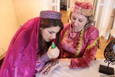 Супруги послов в азербайджанских платьях встречают Новруз (ФОТО)