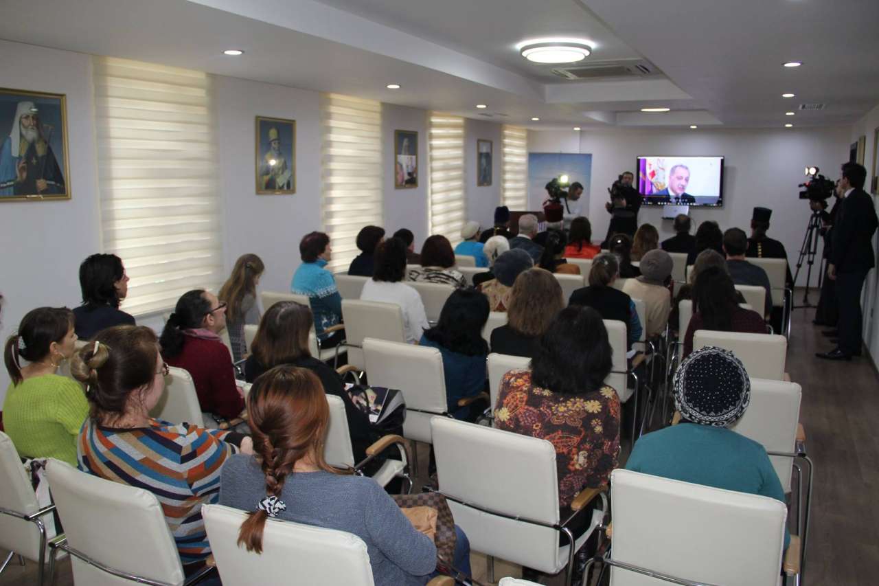 Bilik Fondu "Azərbaycan dili” kurslarının ilk müdavimlərini yola saldı (FOTO)