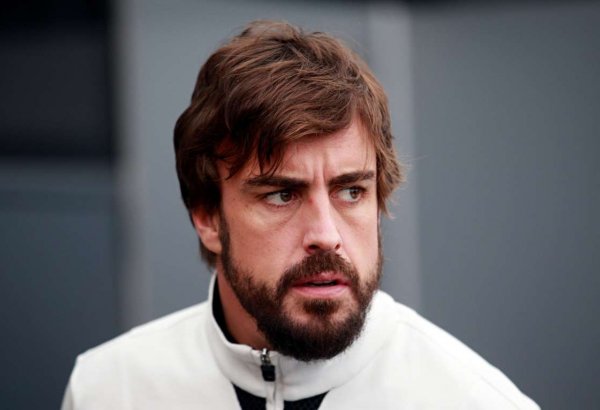 Fernando Alonso to host special online chat for fans during Baku visit