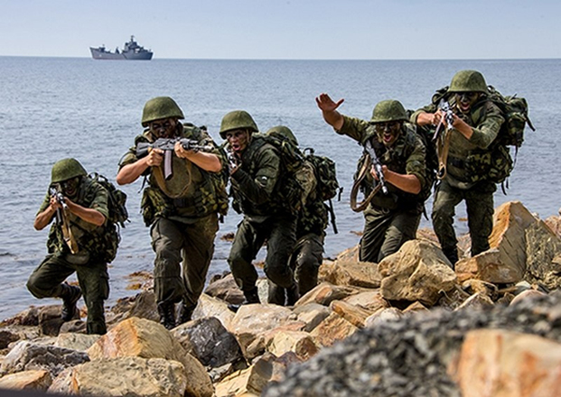 В Дагестане проходят учения морпехов Каспийской флотилии