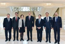 Azerbaijani president receives delegation led by UNWTO secretary-general (PHOTO)
