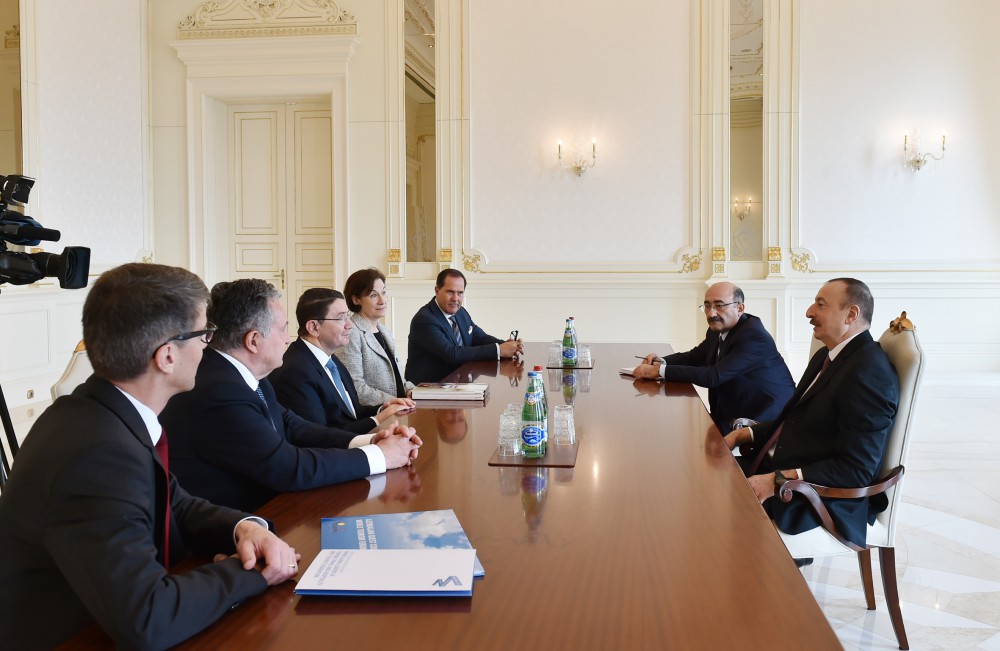 Президент Азербайджана принял делегацию во главе с генсеком Всемирной туристской организации ООН (ФОТО)
