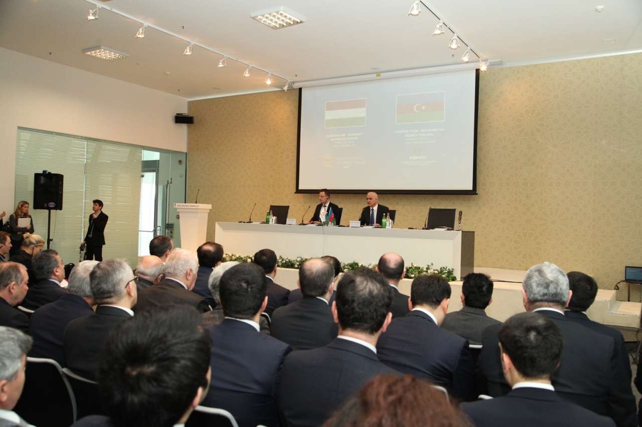 Azərbaycan-Macarıstan biznes forumu keçirilmişdir  (FOTO)