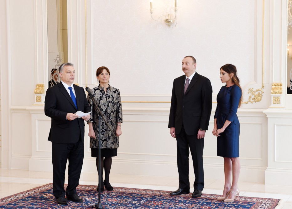 Azerbaijan’s First Lady Mehriban Aliyeva awarded high order of Hungary (PHOTO)