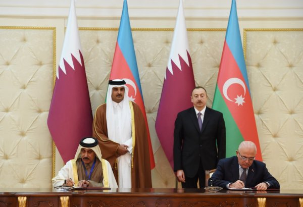 Azerbaycan ve Katar arasında 8 anlaşma imzalandı