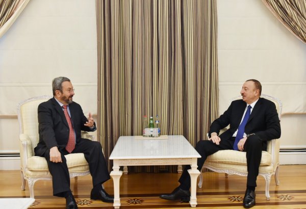 Президент Азербайджана принял экс-премьера Израиля