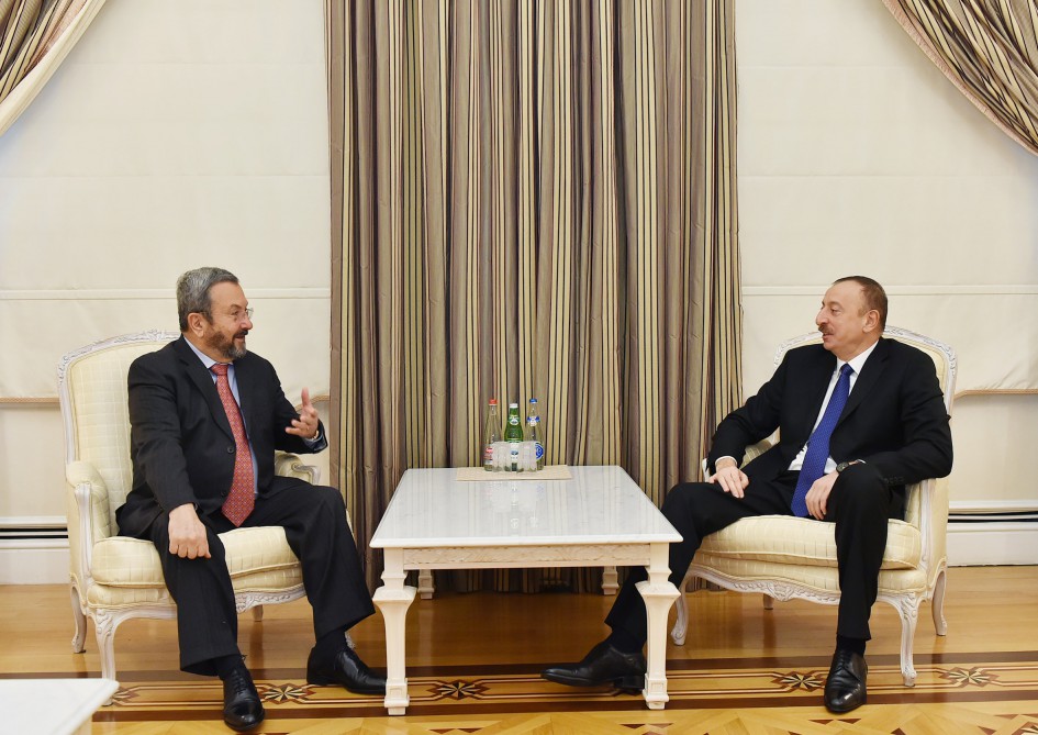 Президент Азербайджана принял экс-премьера Израиля