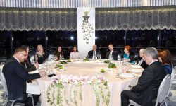 От имени Президента Ильхама Алиева устроен прием в честь участников IV Глобального Бакинского форума