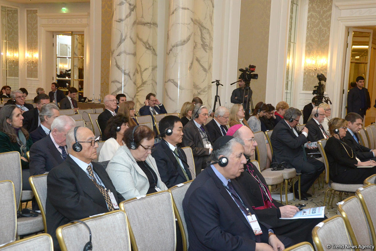 Fourth Global Forum underway in Baku (PHOTO)