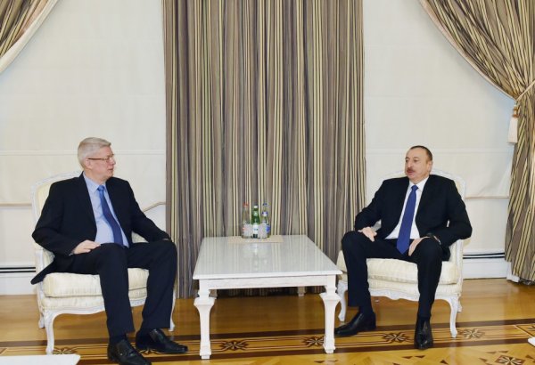 Ilham Aliyev receives former president of Latvia