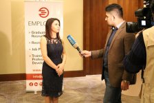 Employ провел в Баку дискуссию "Проблемы талантов в условиях развивающегося рынка труда. Важность  правильного выбора карьеры" (ФОТО)