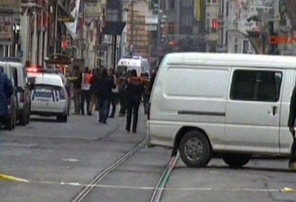 Suicide bombing kills five, wounds 38 in central Istanbul (UPDATE)