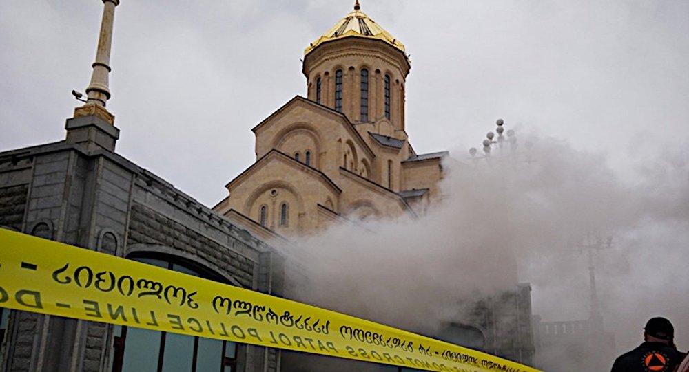Пожар в храме Самеба в Тбилиси локализован