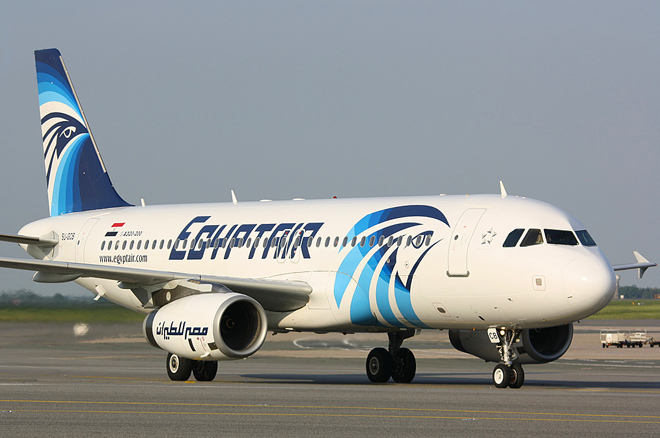 EgyptAir log shows co-pilot window temperature change