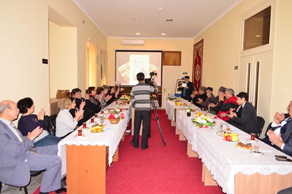 Xalq artisti Sidqi Ruhullanın 130 illik yubileyi ilə bağlı tədbir keçirilib (FOTO)