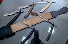 В Баку живет уникальный коллекционер старинных опасных бритв и ножниц (ФОТО)