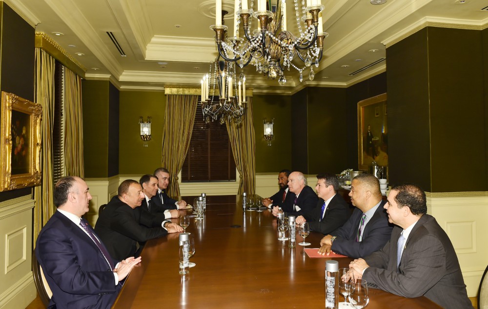 Prezident İlham Əliyev ABŞ-ın bir sıra konqresmenləri ilə görüşüb