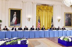 Beyaz Saray'da devlet ve hükümet başkanlarının onuruna yemek verildi (Fotoğraf) - Gallery Thumbnail