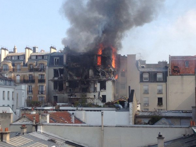В результате взрыва газа в Париже пострадали 17 человек