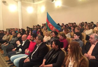 Коллективы трех театров выразили поддержку азербайджанским военнослужащим (ФОТО)