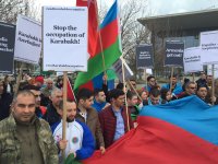 В Берлине прошла акция протеста в связи с визитом президента Армении (ВИДЕО, ФОТО)