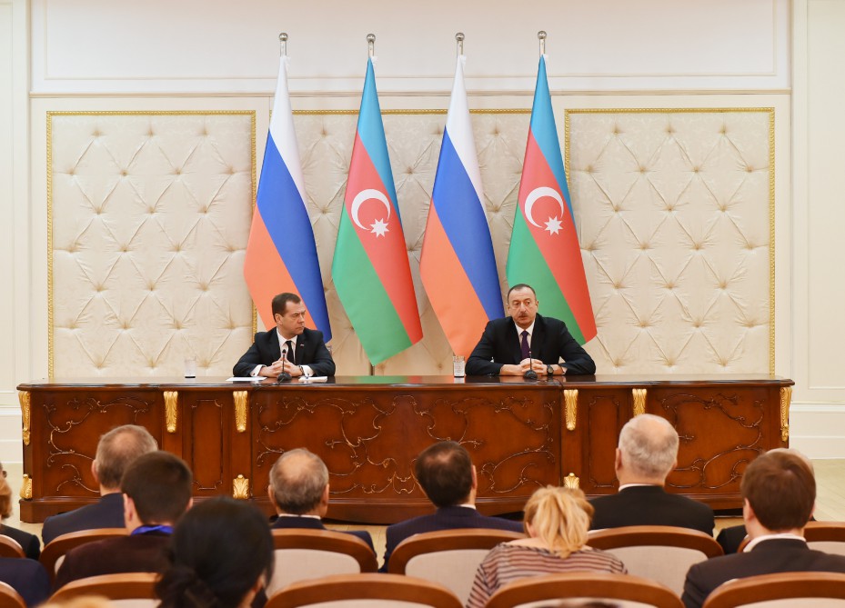 Azerbaycan Cumhurbaşkanı: “Bakü, Dmitriy Medvedev'in ziyaretini Azerbaycan'a karşı dost otaklık ilişkisinin daha bir örneği olarak görüyor”