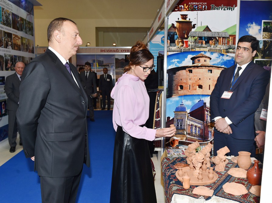 Prezident İlham Əliyev və xanımı “AITF-2016” XV Azərbaycan Beynəlxalq turizm və səyahətlər sərgisi ilə tanış olub (FOTO)