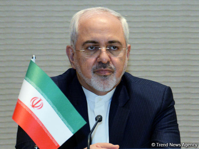 İran Dışişleri Bakanı Zarif Ermenistan'a gitti