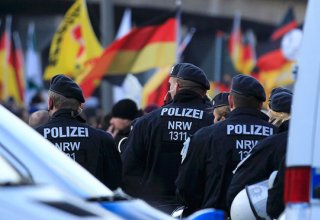 Полиция задержала 58 человек во время акций ковид-диссидентов в Берлине