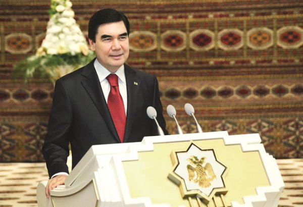 Президент Туркменистана поручил активизировать освоение шельфа Каспия
