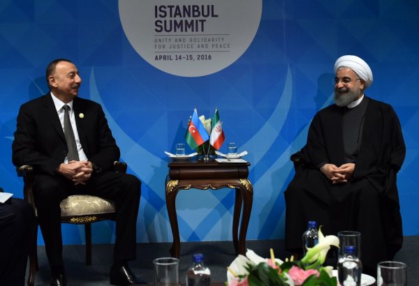 Президент Ильхам Алиев встретился с Президентом Ирана (ФОТО)