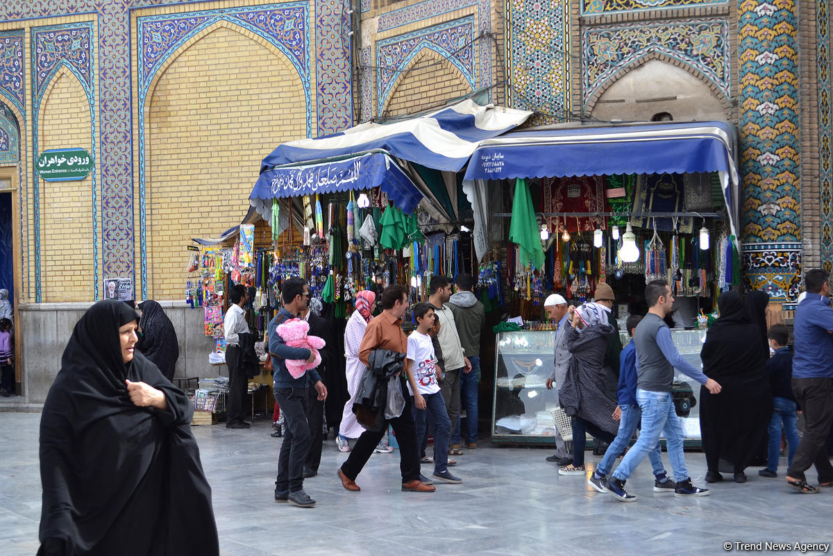 На родине исламской революции - иранский Кум (ФОТО)