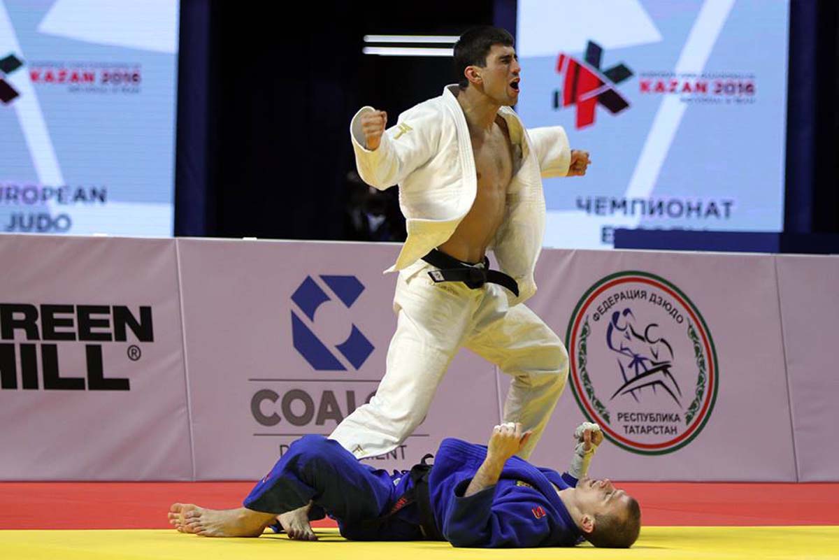 Azerbaijani judoka advances to 1/4 finals at Rio Olympics