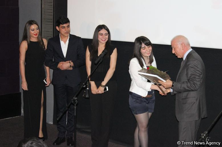 В Баку прошла церемония награждения победителей первого Фестиваля буктрейлеров (ФОТО)