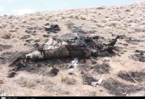 Iranian F-7 jet crashes