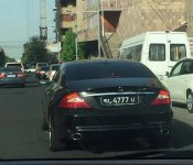 Дорогостоящие автомобили, закупленные руководством армии Армении, и «отписка» замминистра возмутили общественность (ФОТО)