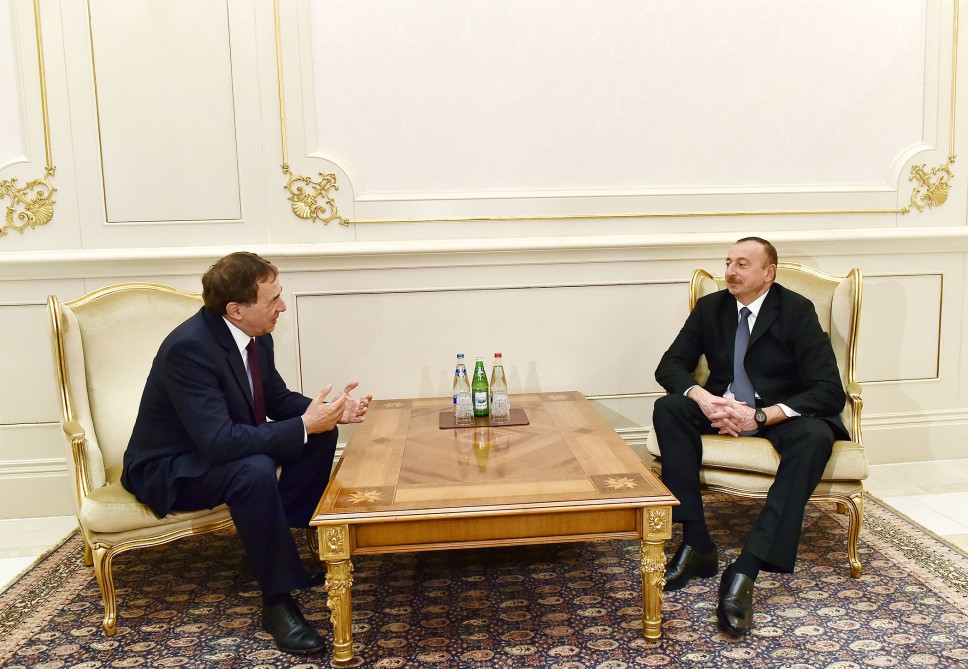 President Ilham Aliyev receives Secretary General of the Socialist International