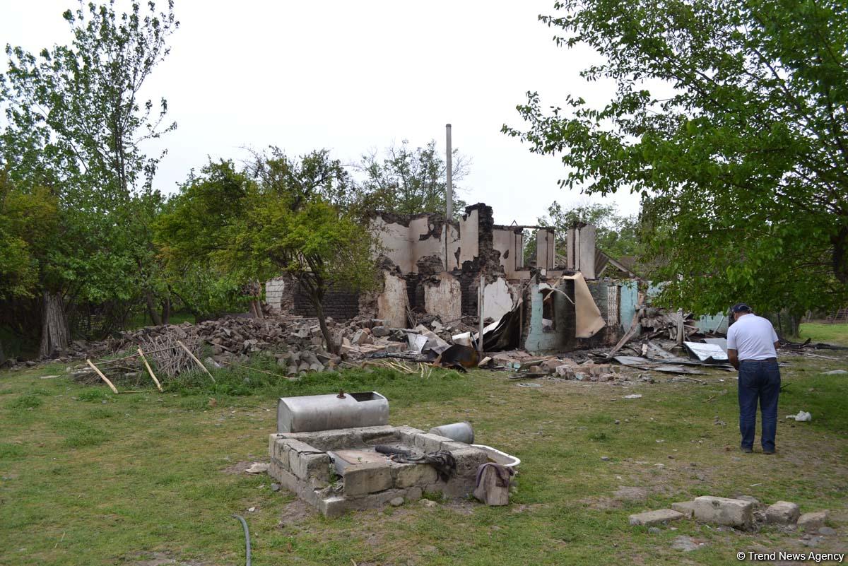 Ermenistan temas hattında Azerbaycan sivil yerleşim birimlerine ateş açmaya devam ediyor (Fotoğraf)