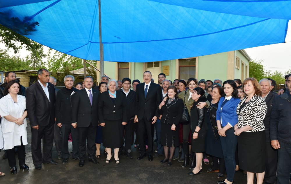 Президент Ильхам Алиев и его супруга побывали в Тертерском, Бардинском и Агдамском районах