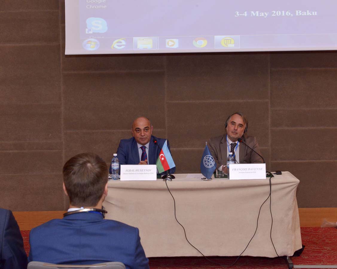 Azerbaycan'da demiryolu taşımacılığı uluslararası semineri çalışmalarına başladı