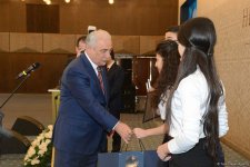 В Баку прошла церемония награждения победителей конкурса «Лучшая презентация» (ФОТО)