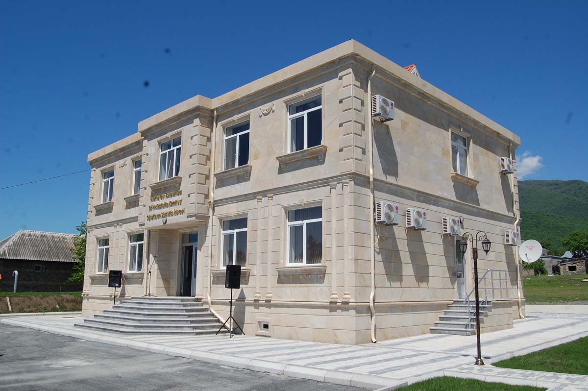 Oğuz Rayon Statistika İdarəsinin yeni inzibati binasının açılışı olub (FOTO)