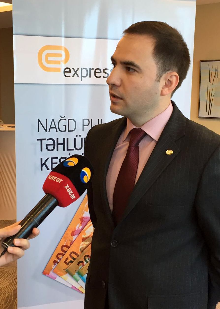 Nağd pul əvəzinə rəngli kağız – Expressbank-dan innovativ addım (FOTO)