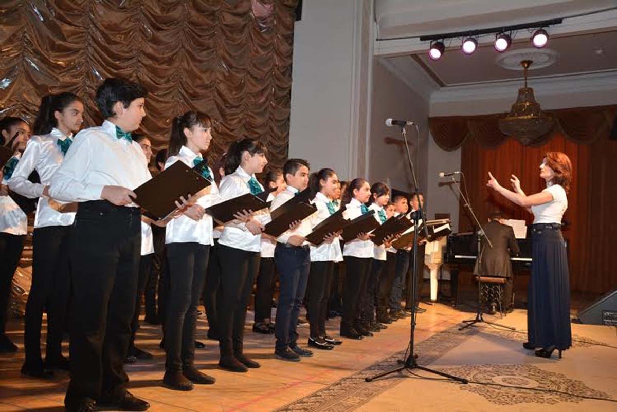 В Баку состоялся концерт, посвященный 93-й годовщине со дня рождения общенационального лидера Гейдара Алиева (ФОТО)