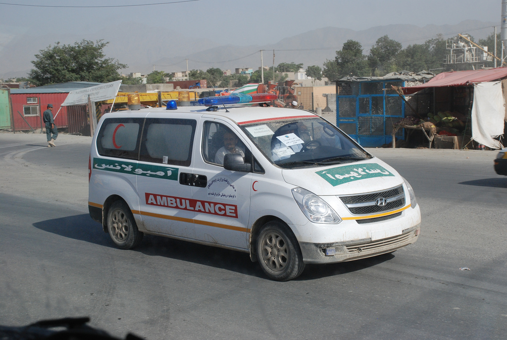 Число погибших при взрыве в Кабуле увеличилось до 50 человек