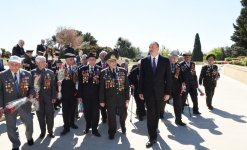 Azerbaijani president, his spouse attend WWII Victory Day event (PHOTO)