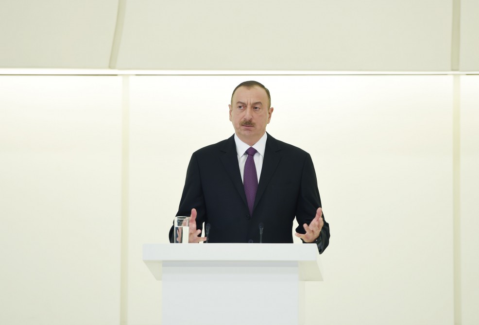 Azerbaijani president, his spouse attend official reception on 93rd anniversary of national leader and 71st anniversary of Victory over fascism (PHOTO)