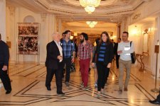 Американские актеры восхищены Баку: "Особенно завораживает вид ночного города" (ФОТО)